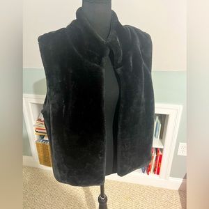 Talbots Black Faux Fur Women's Vest Warm Cozy Vest Jacket Coat Size L/XL